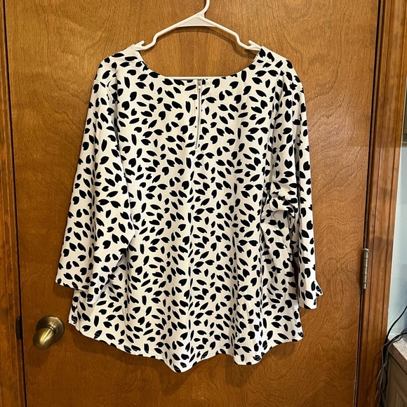 MELLODAY black & white abstract print 3/4 sleeve blouse - Picture 4 of 5